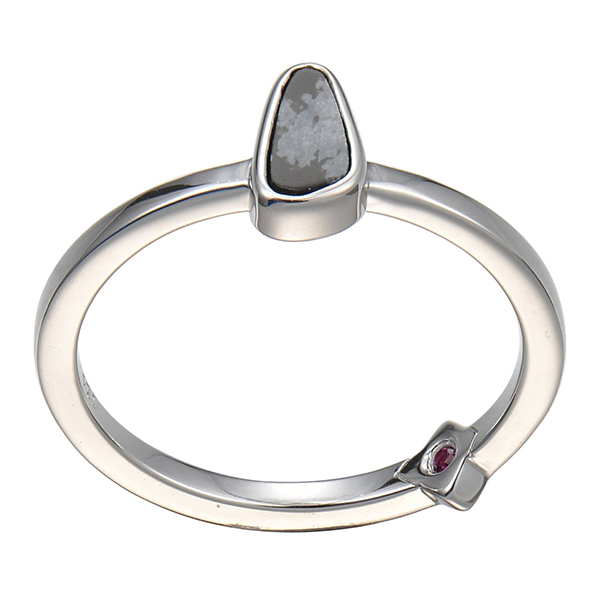 ELLE Sterling Silver SERENITY Snowflake Obsidian Mini Ring Size 6 - Silver