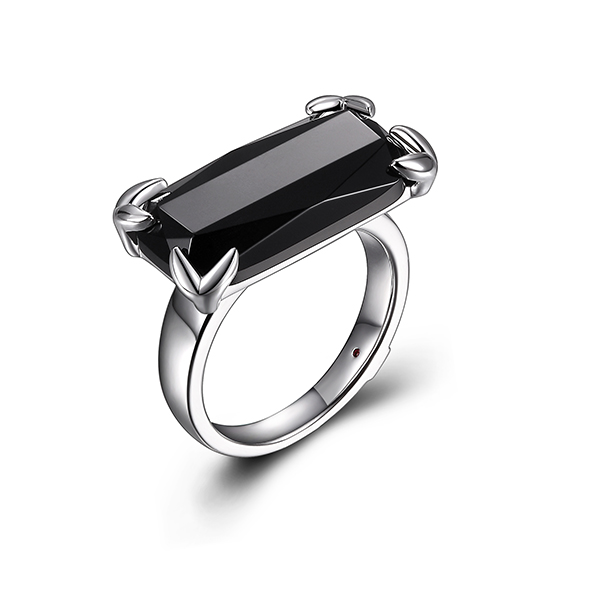 ELLE Sterling Silver ORIENT Black Agate Emerald Cut Ring Size 6 - Silver