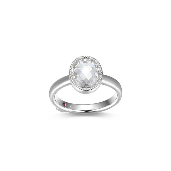 ELLE Sterling Silver ESSENCE Checkboard Cut Oval Ring Size 6 - Silver