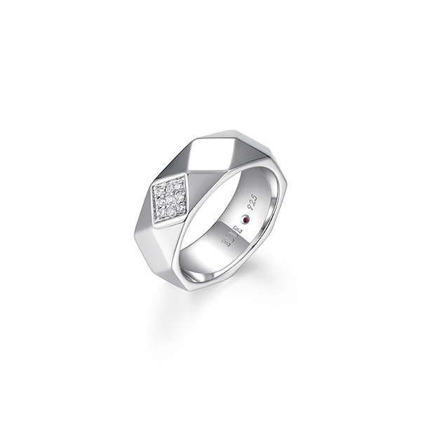 RR4LAHX00-W-8 Sterling Silver CAPTIVATE Cubic Zirconia Dimensional Quilted Pattern Ring Size 8